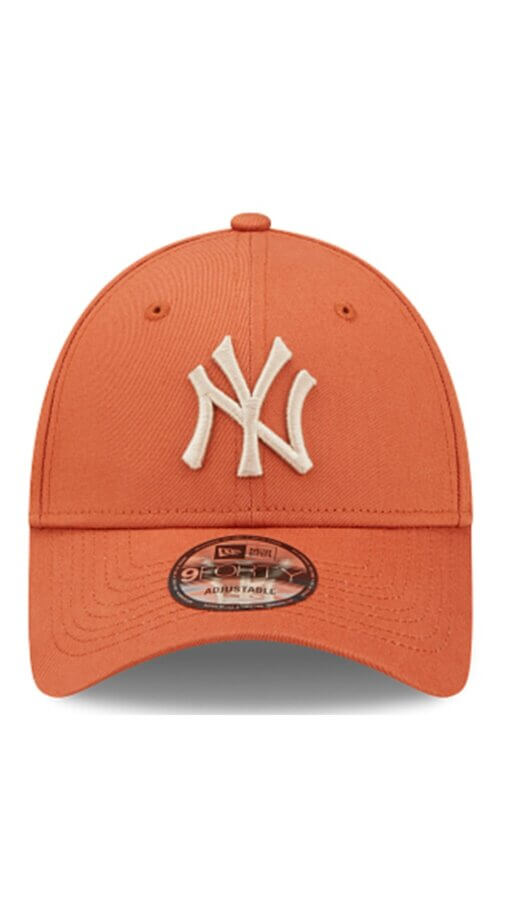 New York Yankees League Essential New Era 9FORTY Adjustable Hat - Image 2