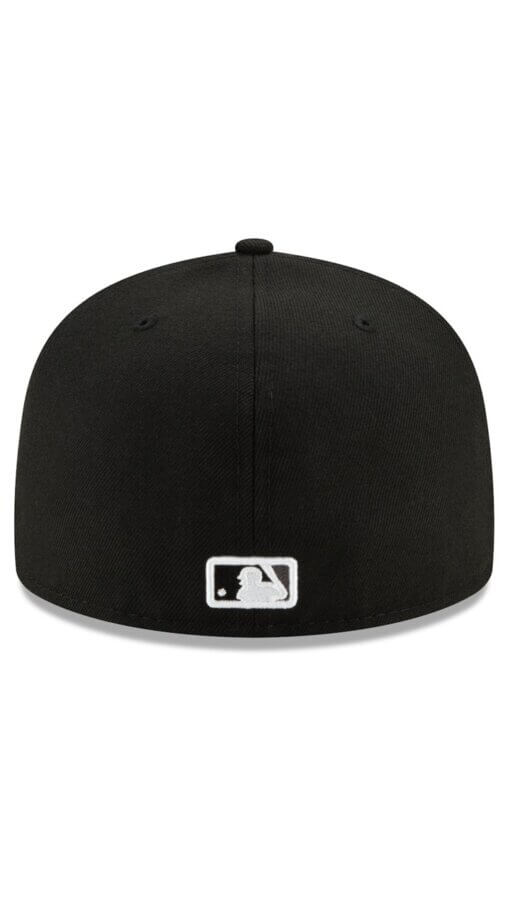 Chicago White Sox City Connect New Era 59FIFTY Fitted Hat 7 1/4 - Black - Image 4