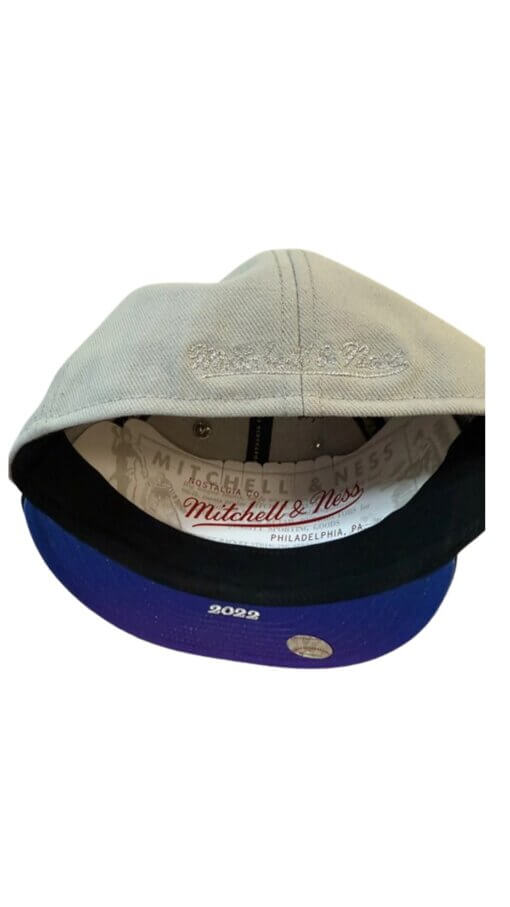 New York Mets Topps Chrome Cosmic Mitchell & Ness Fitted Hat 7 1/8 - Image 3