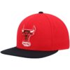 Chicago Bulls Hardwood Classics Team Two-Tone 2.0 Mitchell & Ness Snapback Hat - Red/Black