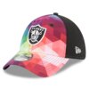 Las Vegas Raiders Crucial Catch New Era 39THIRTY Flex Hat L/XL - Pink